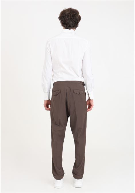 Brown men's trousers with pleats IM BRIAN | PA2857020